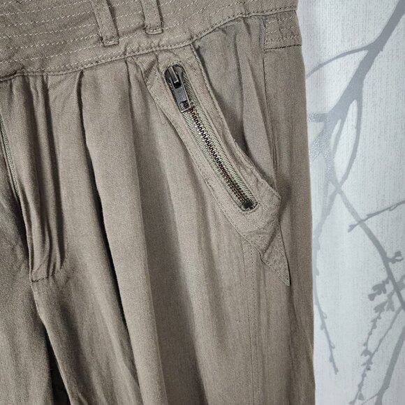 Elevenses Army Green Pleated Front Utility Jogger Pants - Picture 3 of 8